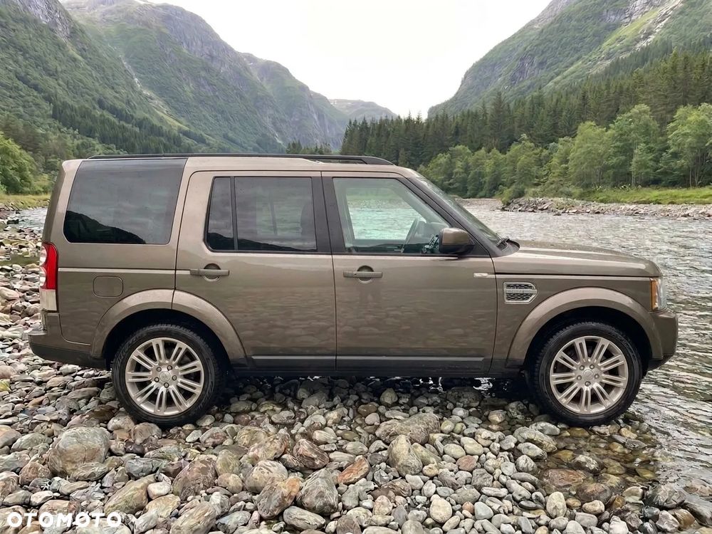 Land Rover Discovery 3.0D V6 HSE - 4