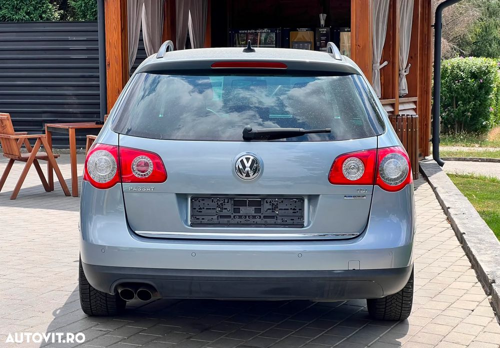 Volkswagen Passat 2.0 Blue TDI SCR Highline - 11