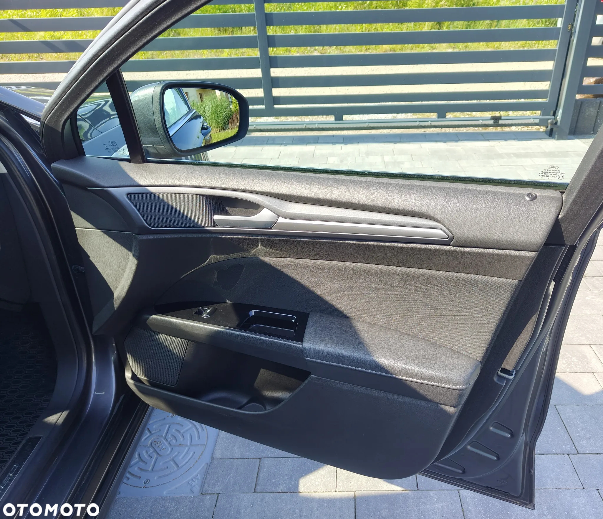 Ford Mondeo 2.0 TDCi Titanium - 10