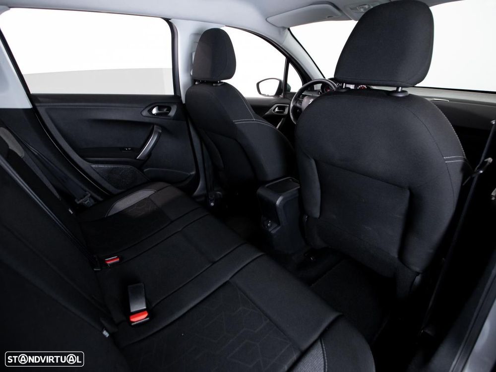 Peugeot 2008 - 10