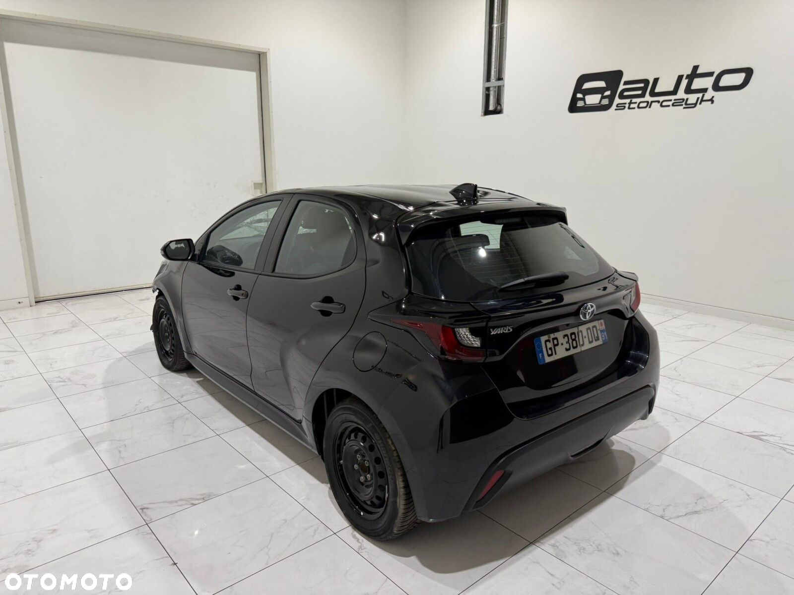 Toyota Yaris - 14