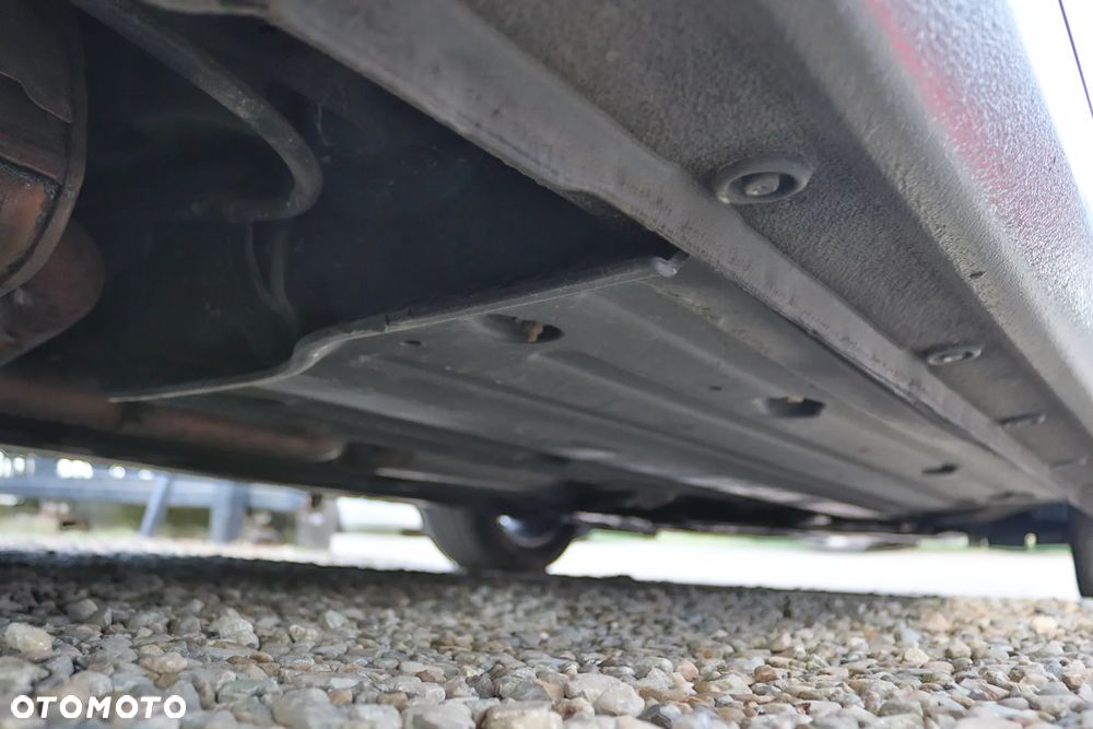 Hyundai i30 blue Kombi 1.6 GDi YES Gold - 15