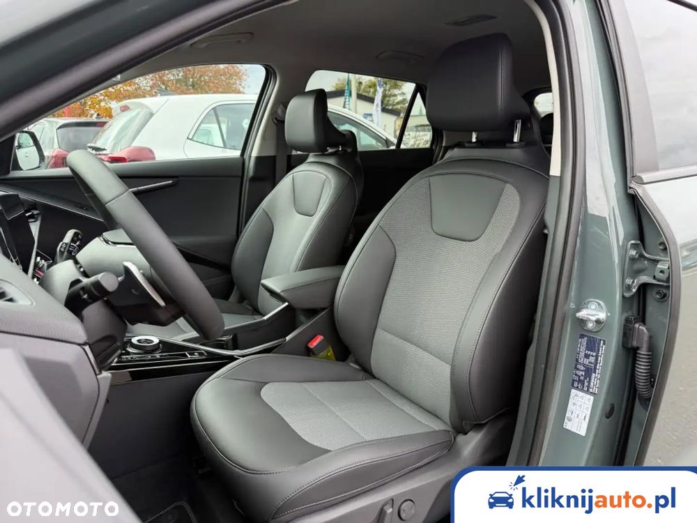Kia Niro 1.6 GDI Hybrid L - 10