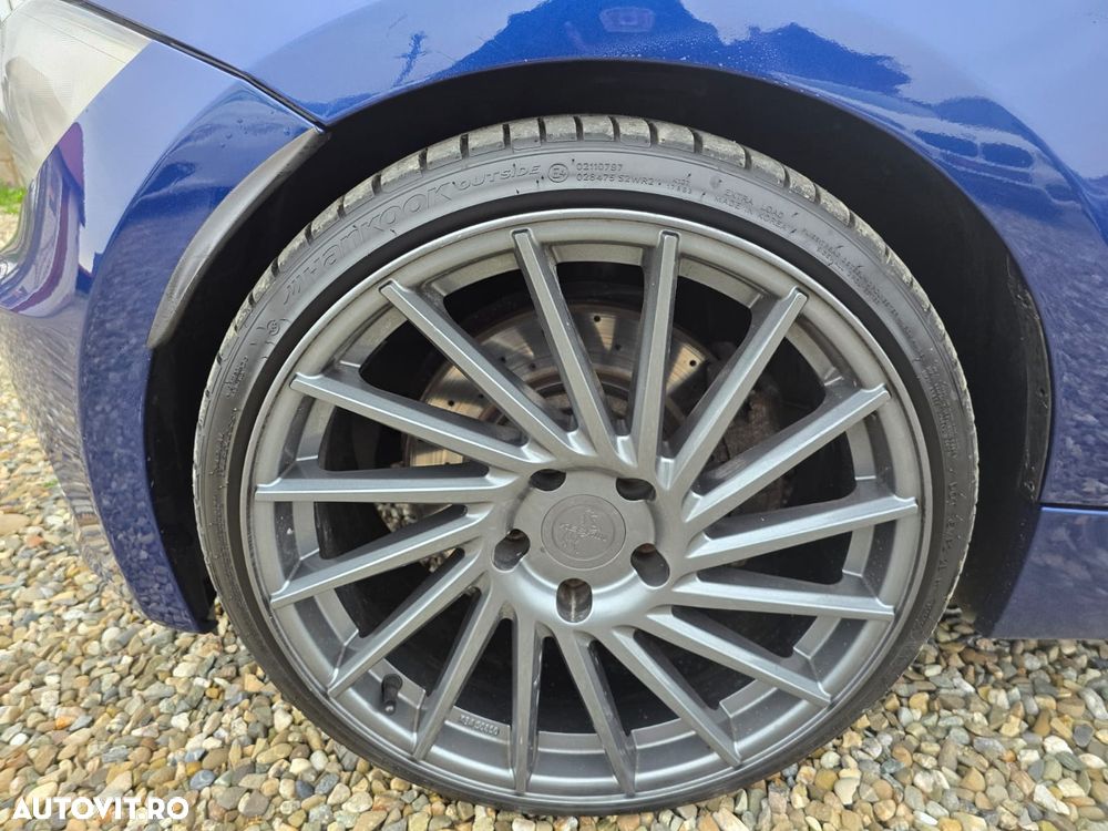 BMW Seria 1 123d - 11