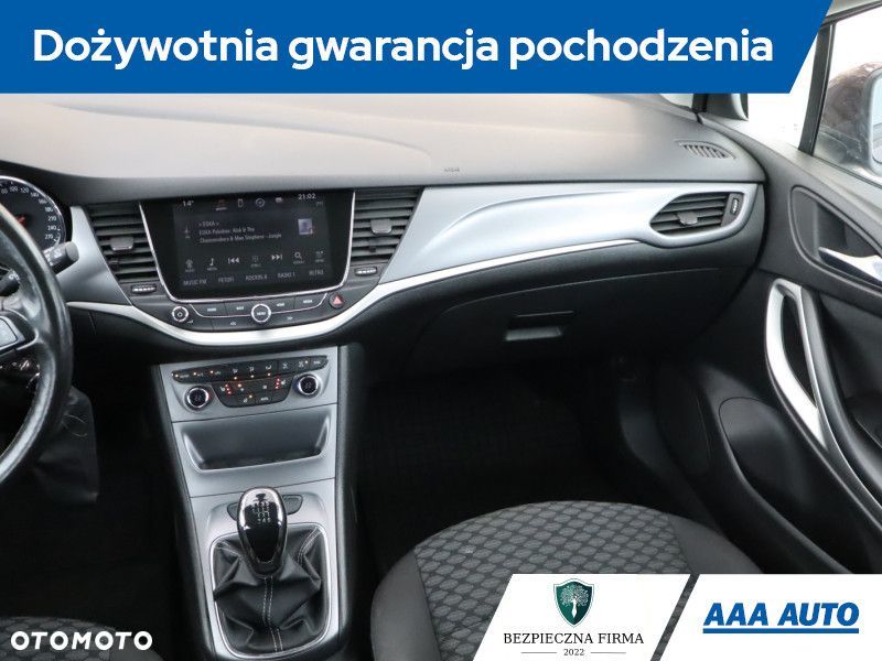 Opel Astra - 10