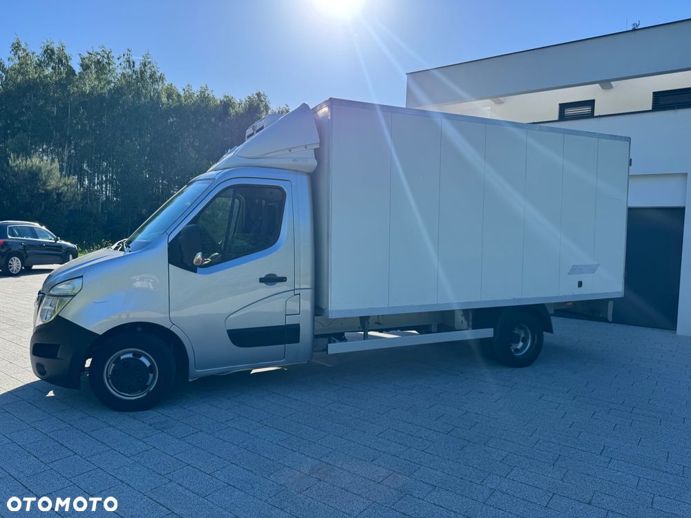 Renault Master / movano / blizniacze kola / chlodnia / mroznia