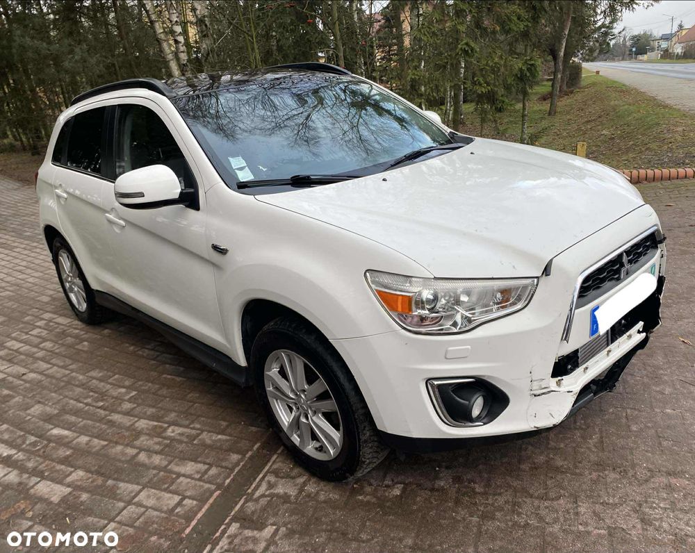 Mitsubishi ASX - 3