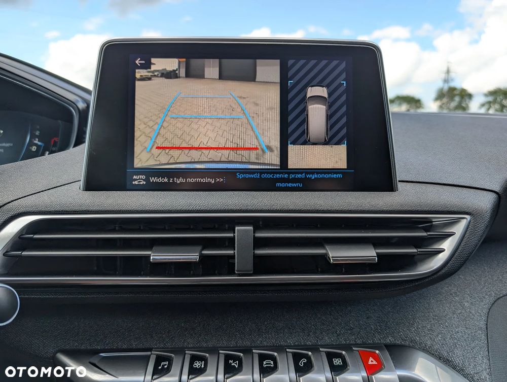Peugeot 5008 2.0 BlueHDI Allure S&S - 27