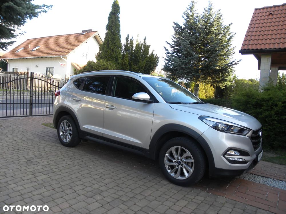 Hyundai Tucson blue 1.6 GDi 2WD Intro Edition - 11