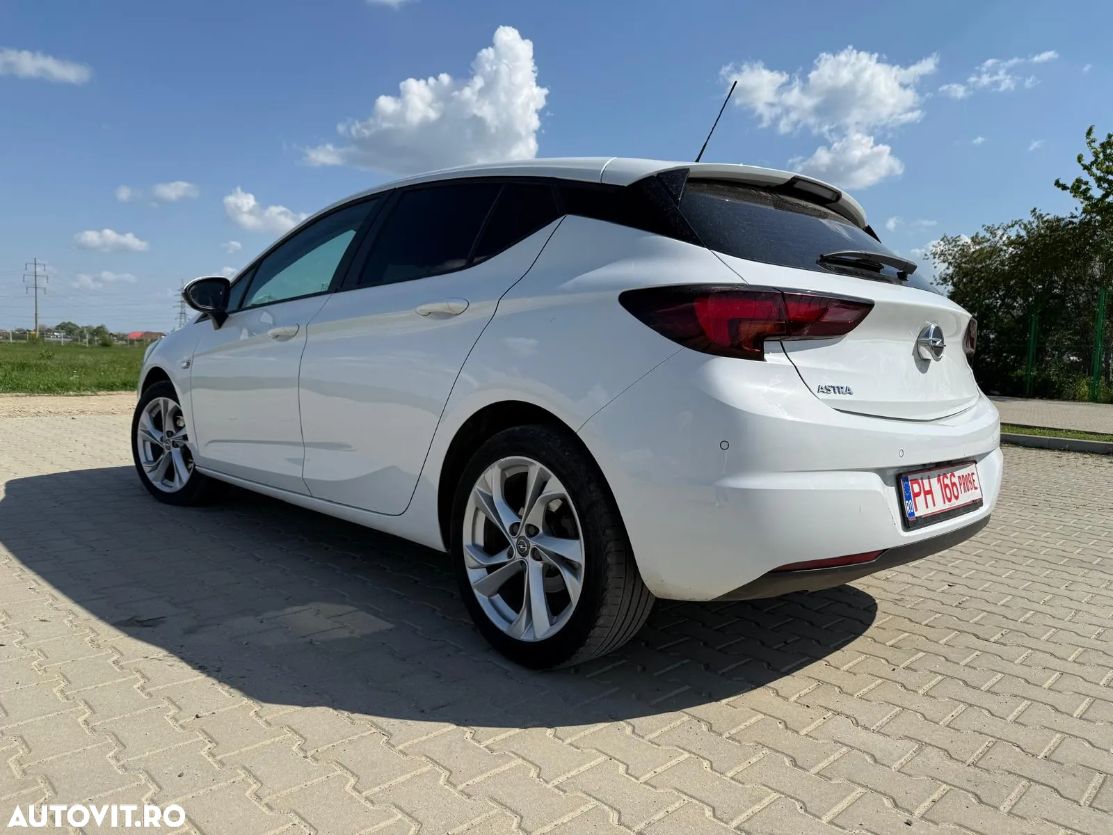 Opel Astra 1.5 D Start/Stop GS Line - 6