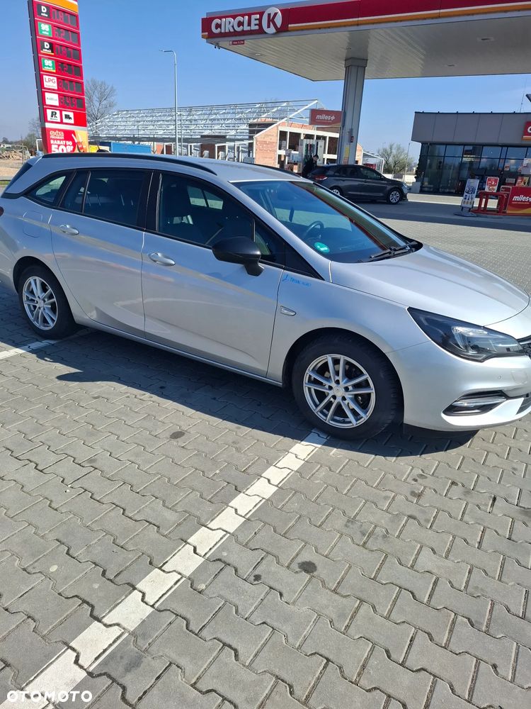 Opel Astra - 4