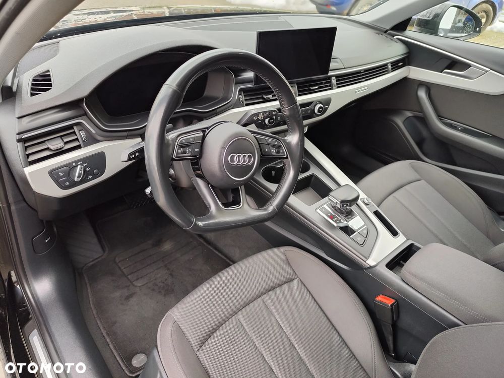 Audi A4 Allroad - 24