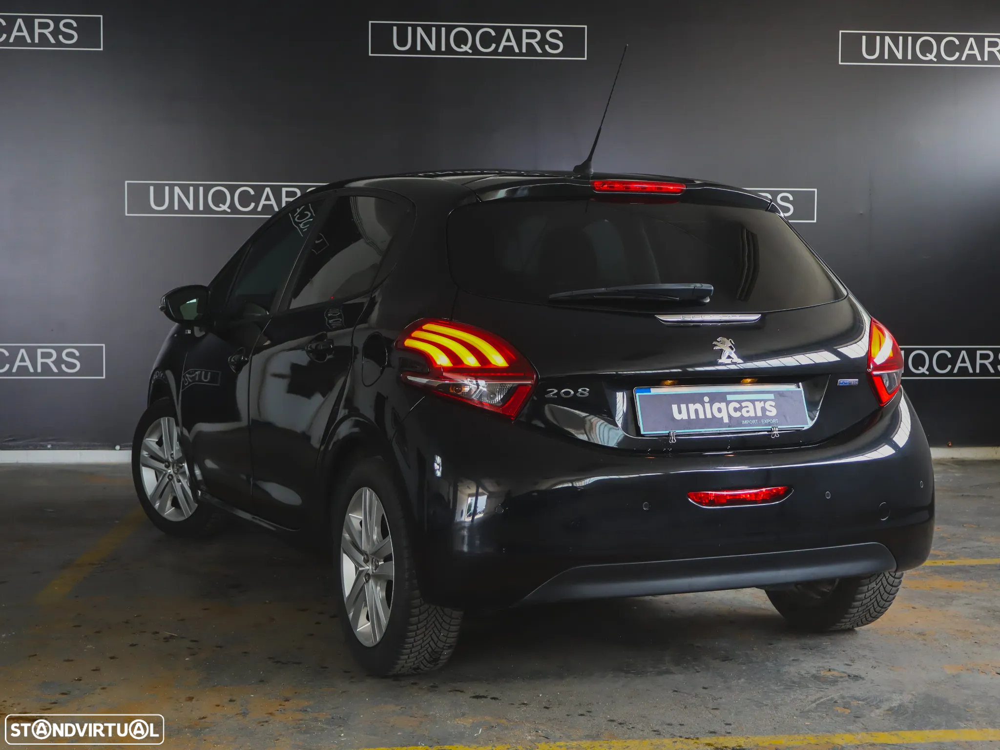 Peugeot 208 1.2 PureTech Style - 7