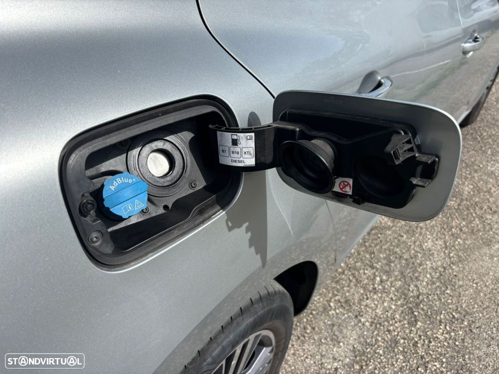 Renault Mégane Sport Tourer 1.5 Blue dCi Intens - 9