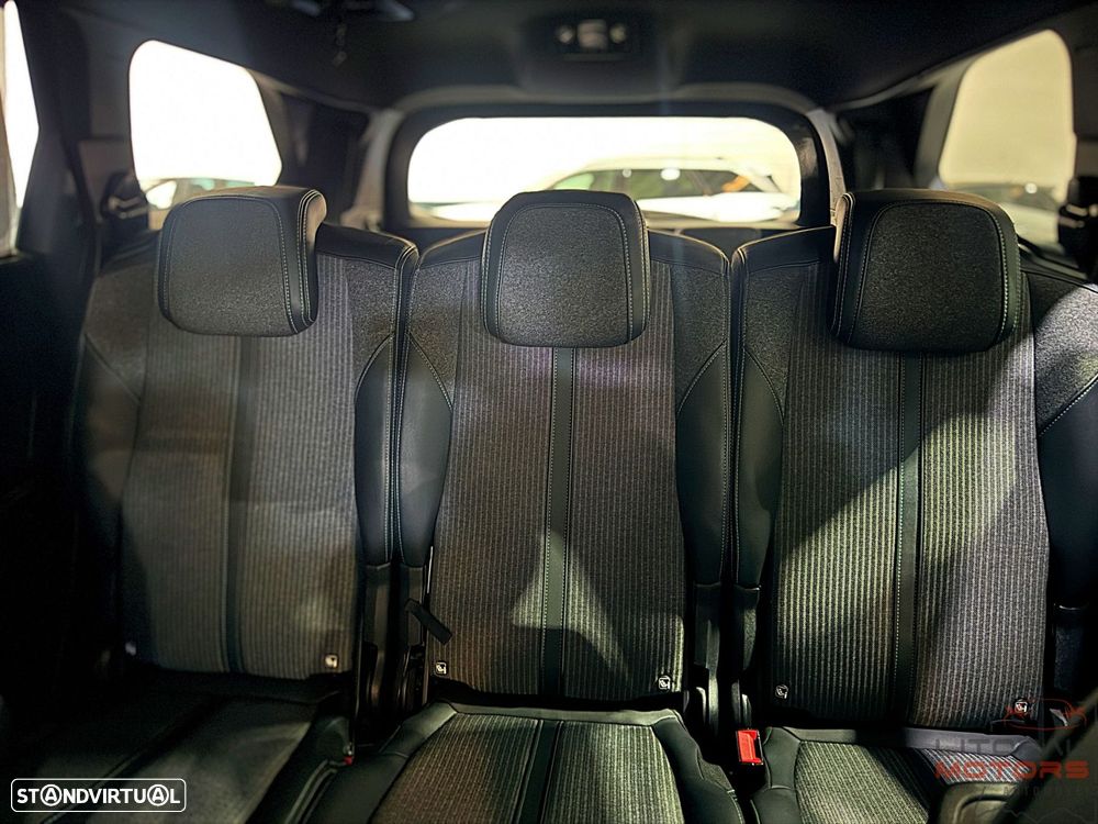 Peugeot 5008 1.2 PureTech Allure Pack EAT8 - 37