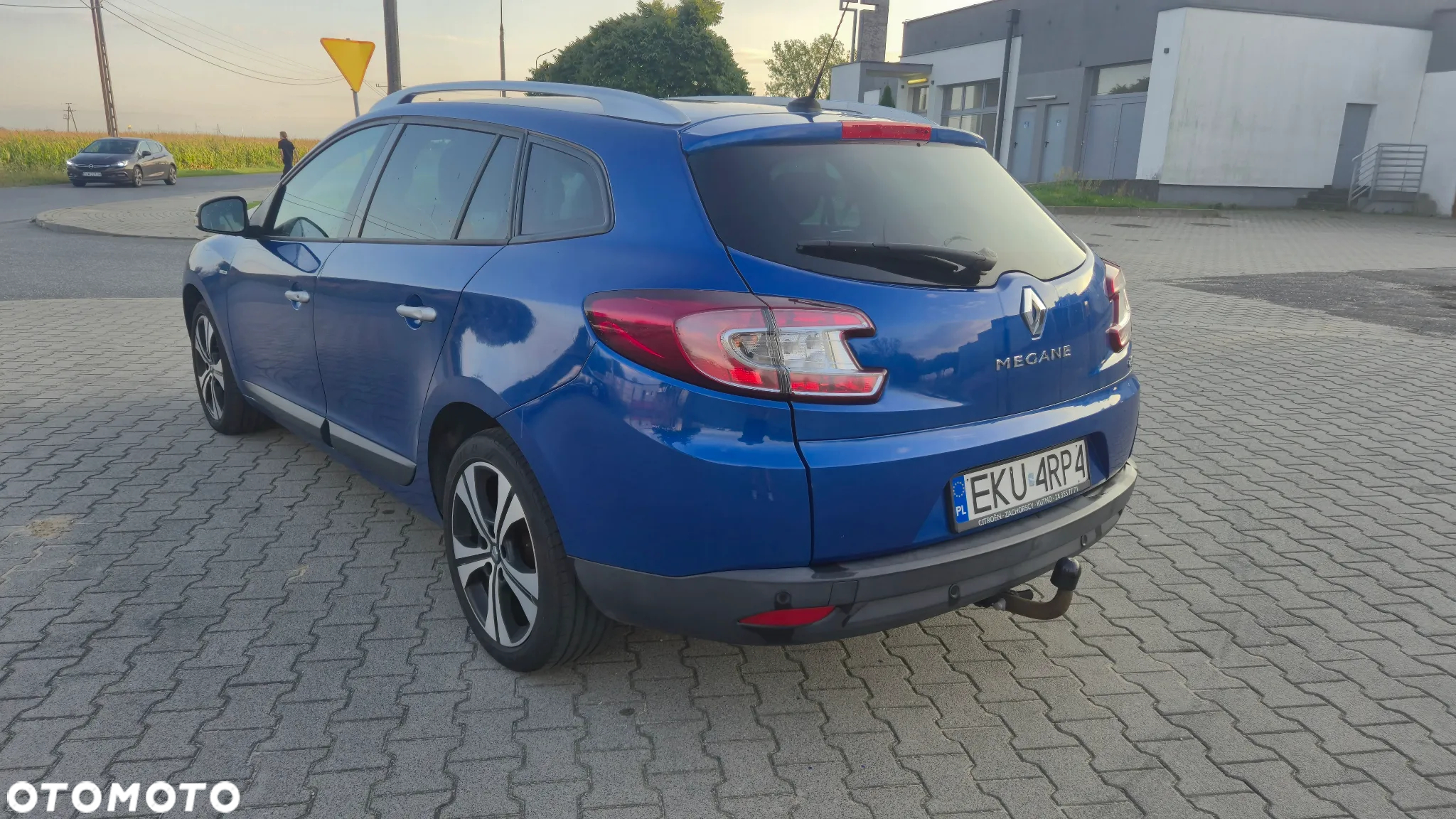 Renault Megane 1.9 dCi Bose Edition - 8