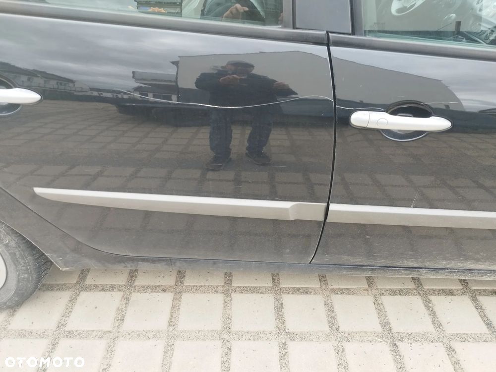 Renault Scenic 1.6 16V Confort Authentique - 7