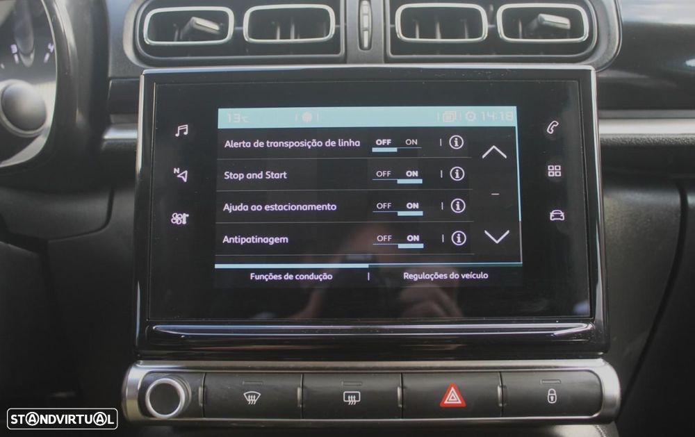 Citroën C3 1.2 PureTech Shine - 19