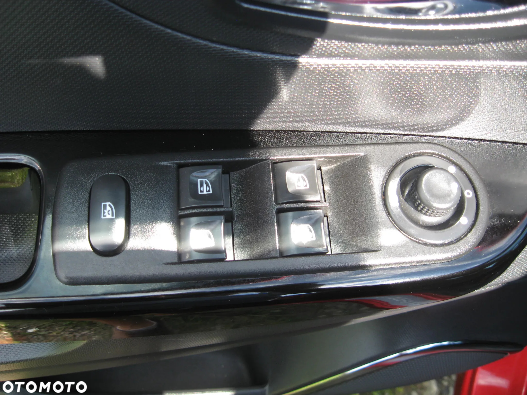 Renault Captur dCi 90 EDC Helly Hansen - 12