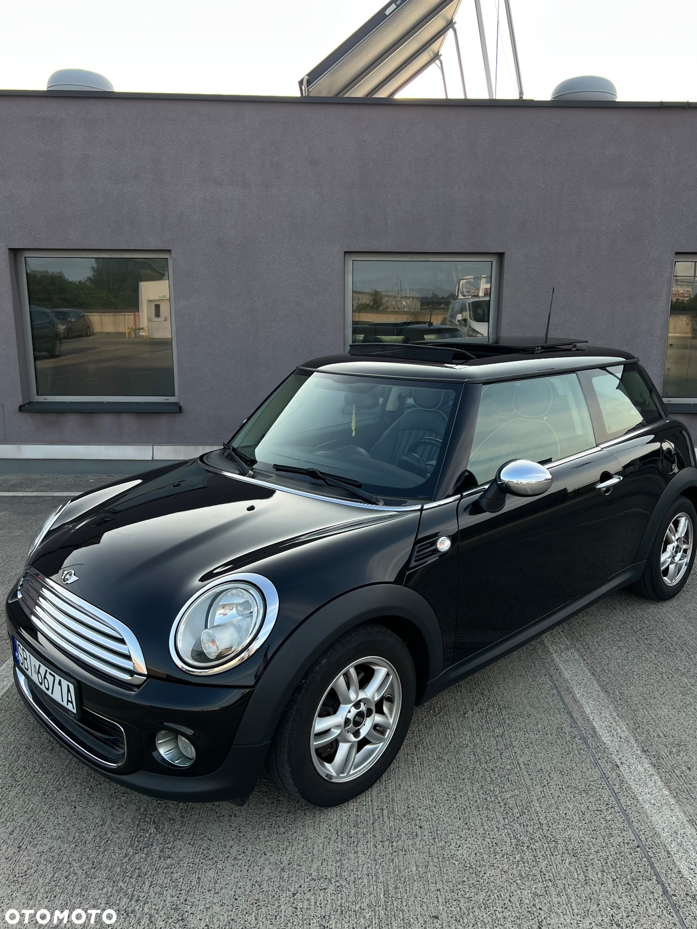 MINI ONE - 3