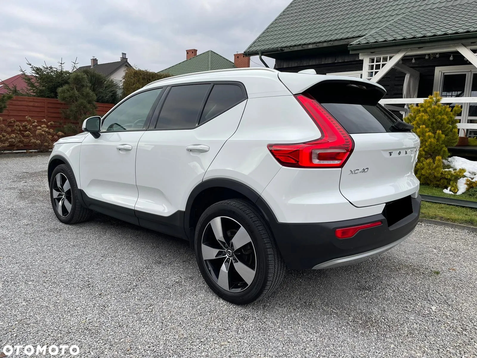 Volvo XC 40 T5 AWD Momentum - 4