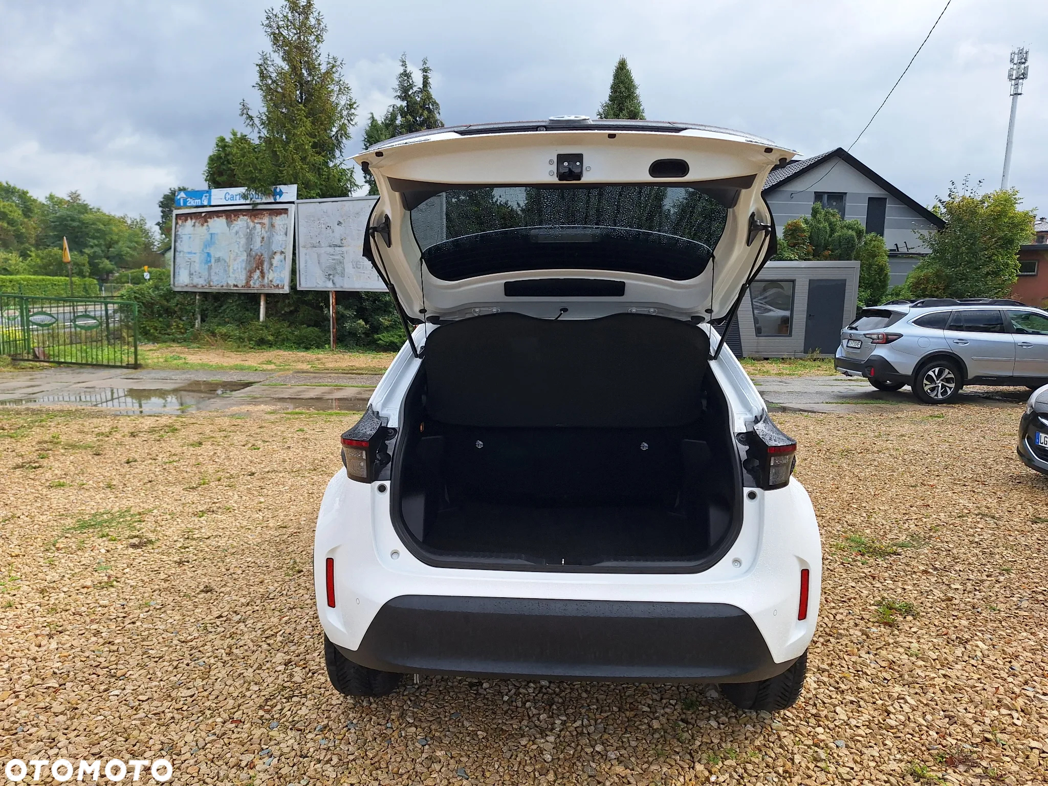 Toyota Yaris Cross Hybrid 1.5 Premiere Edition - 13
