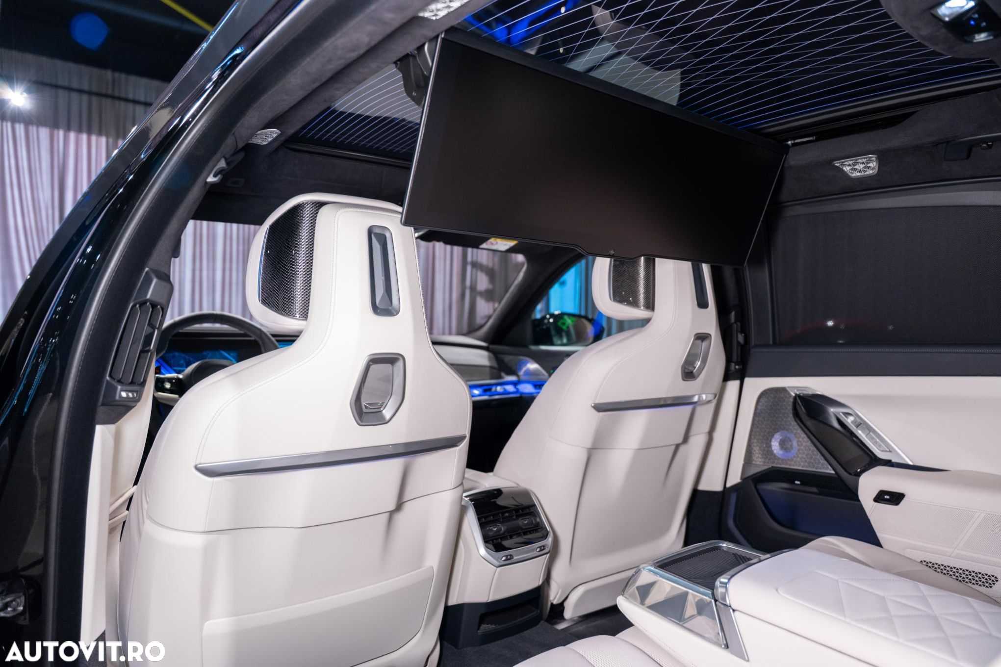 BMW M7 - 25