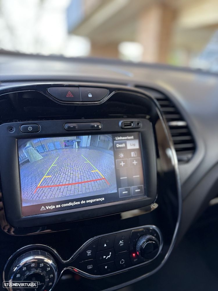 Renault Captur 1.5 dCi Exclusive - 16