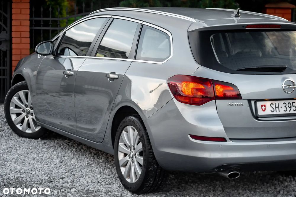 Opel Astra 1.6 Turbo Automatik Color Edition - 8