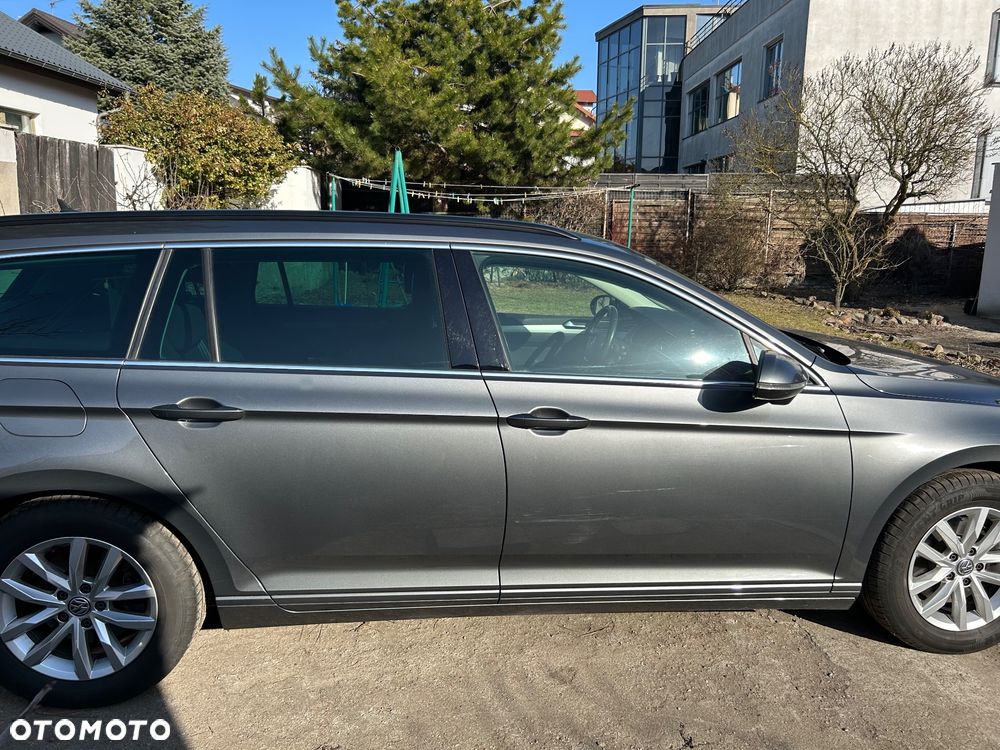 Volkswagen Passat - 6