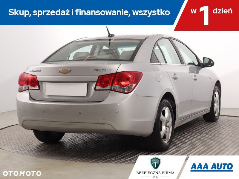 Chevrolet Cruze - 6