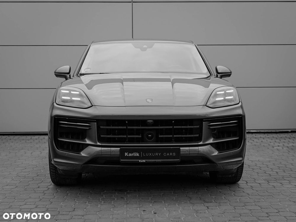 Porsche Cayenne Turbo S E-Hybrid - 3