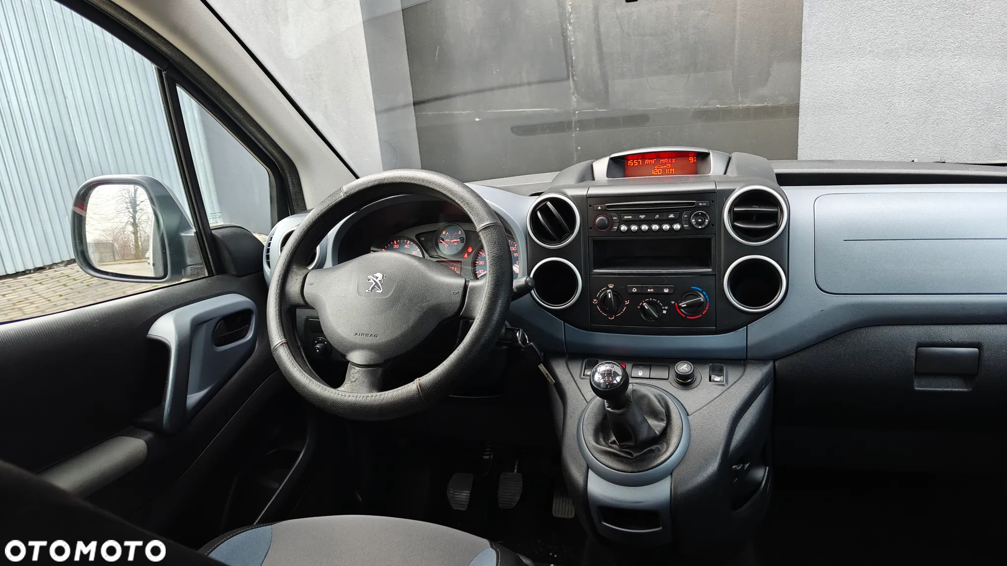 Peugeot Partner 1.6 HDi Active - 29