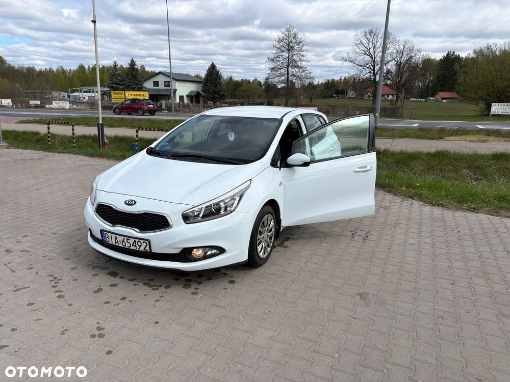 Kia Ceed - 1