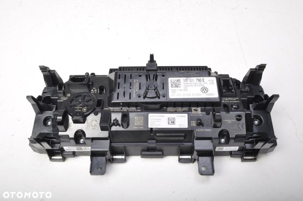 VW TIGUAN II 2.0 TDI LICZNIK ZEGARY 3G0920790E 19R - 4