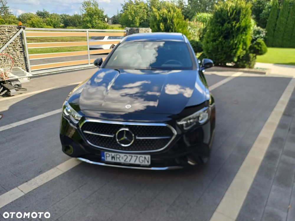 Mercedes-Benz Klasa E 300 de PHEV 4-Matic Avantgarde 9G-Tronic - 14