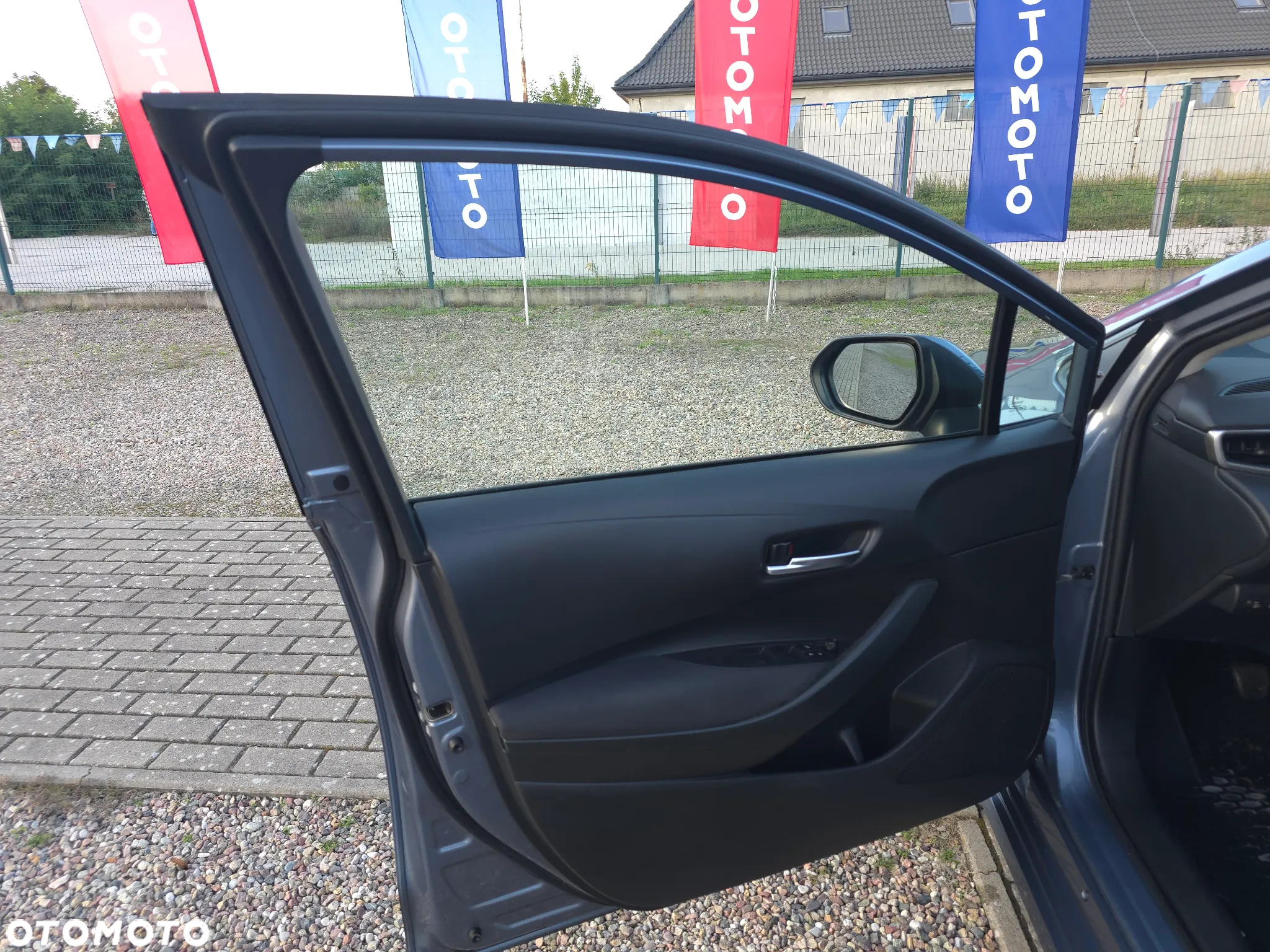 Toyota Corolla 1.6 Active - 18
