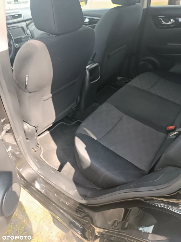 Nissan Qashqai 1.6 DCi Xtronic TEKNA - 12