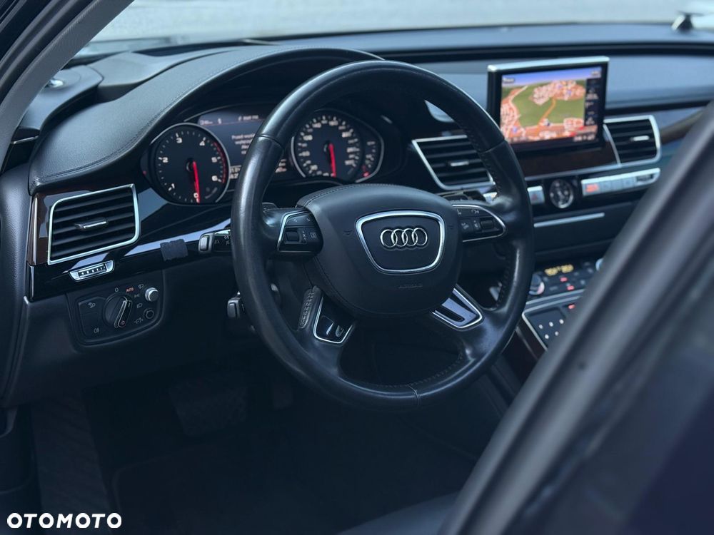 Audi A8 - 16