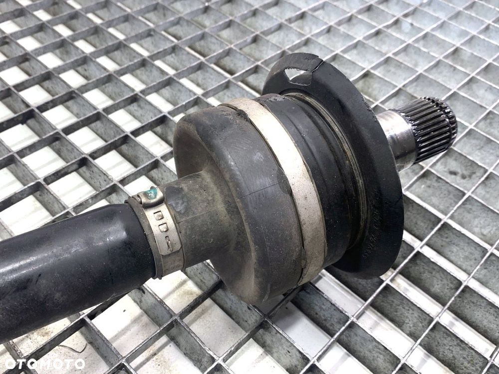 PÓŁOŚ LEWY TYŁ  BMW 5 (G30, F90) 2016 - 2022 M5 Competition 460 kW [625 KM] benzyna 2018 - 2022 - 3