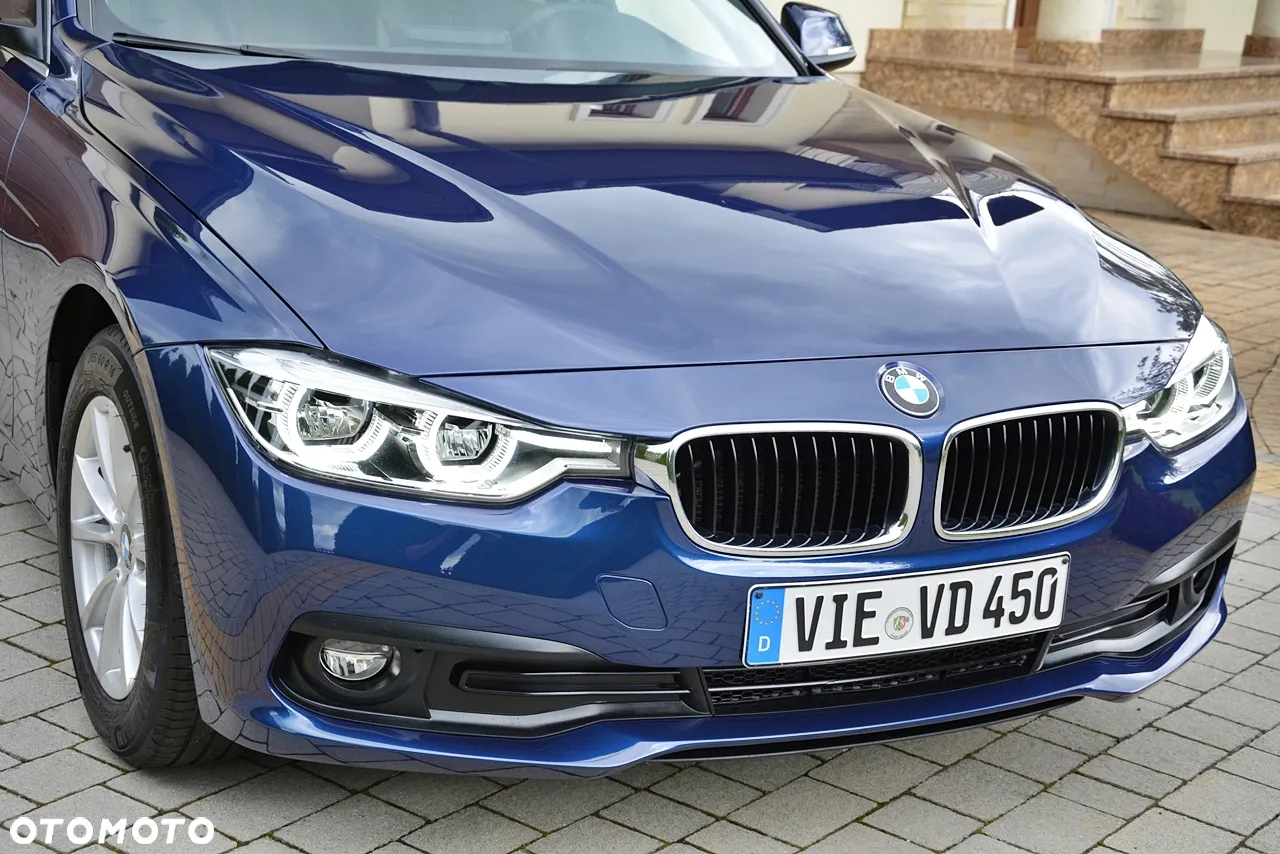 BMW Seria 3 320d - 8