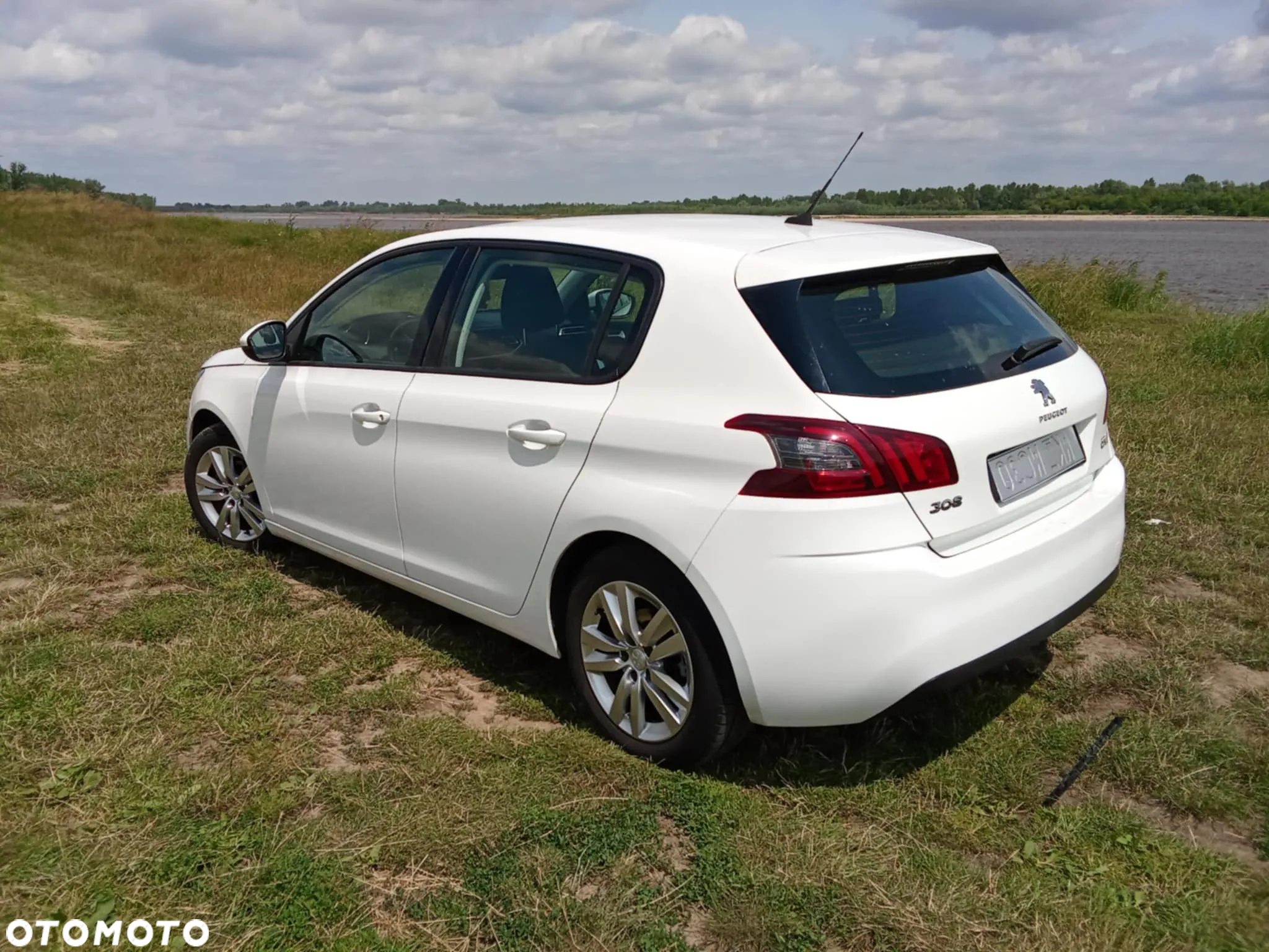 Peugeot 308 - 13