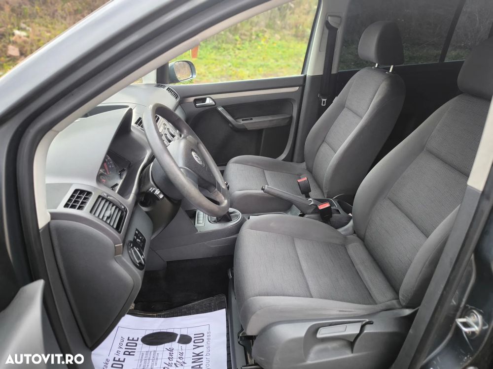 Volkswagen Touran 1.9TDI Highline - 4