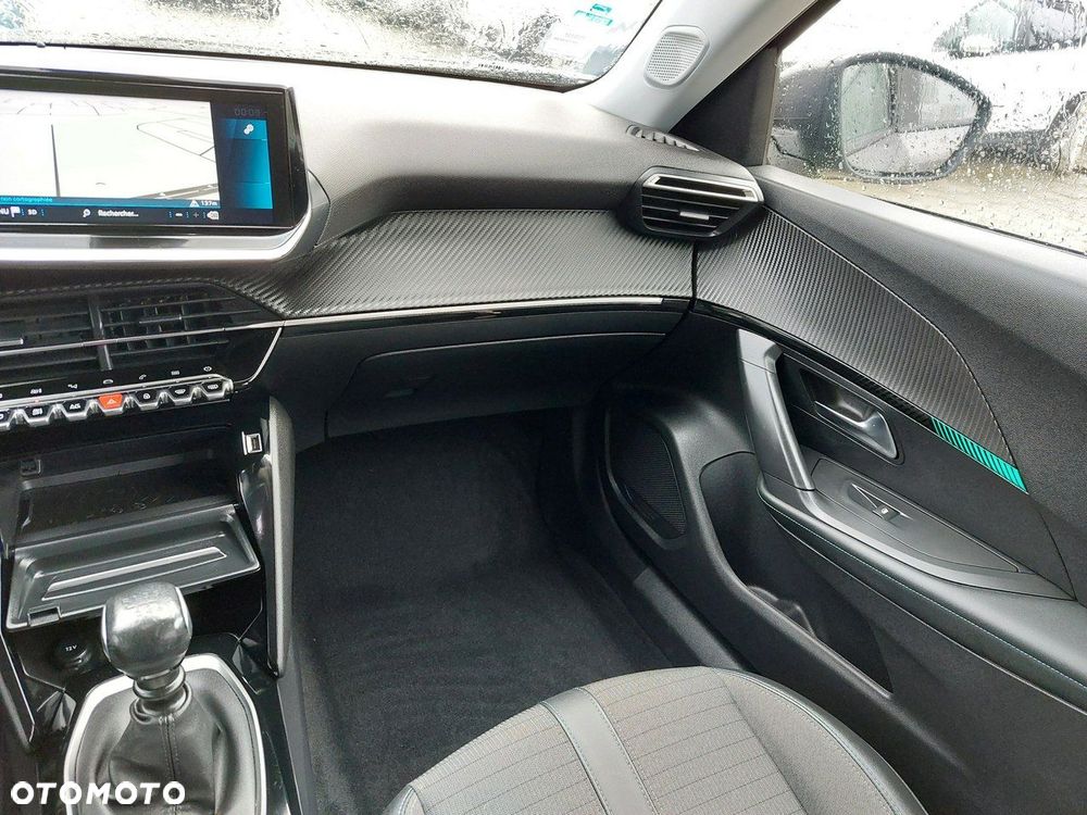 Peugeot 2008 - 16