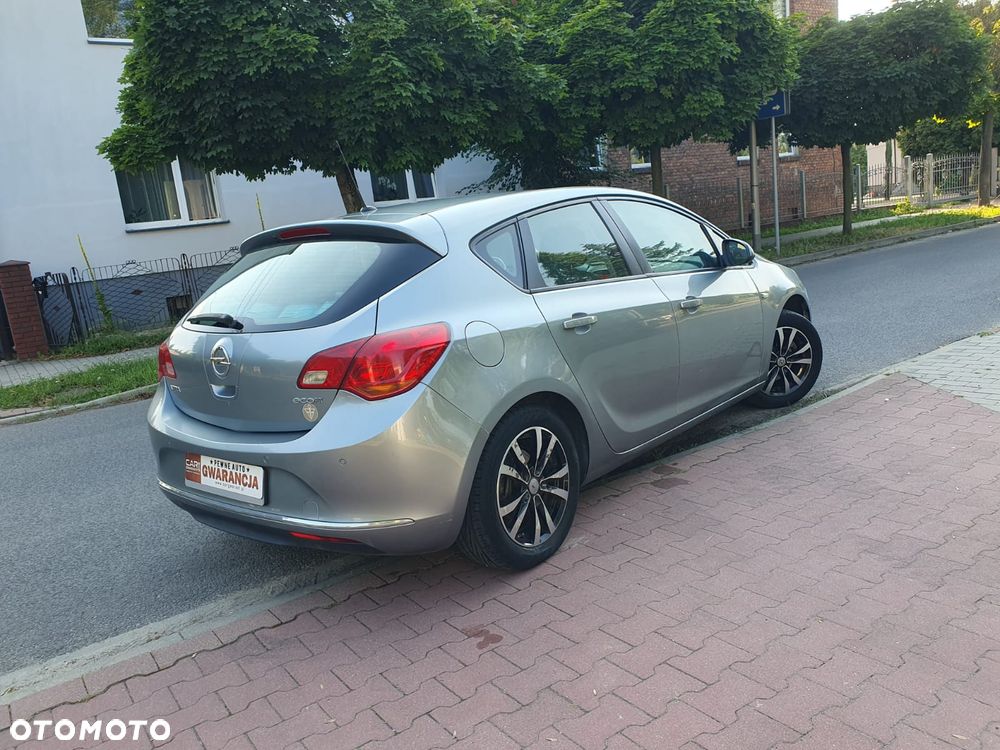 Opel Astra 1.3 CDTI DPF Edition - 23