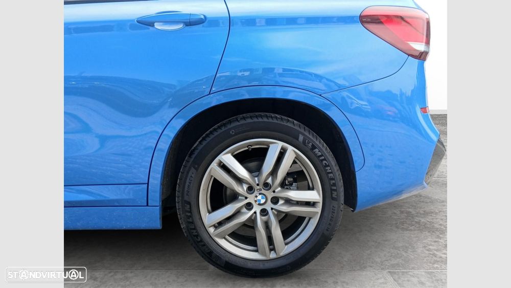 BMW X1 sDrive18d — fotografia 10