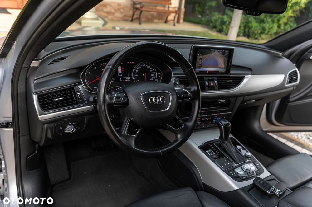 Audi A6 Avant 2.0 TDI Ultra S tronic - 31