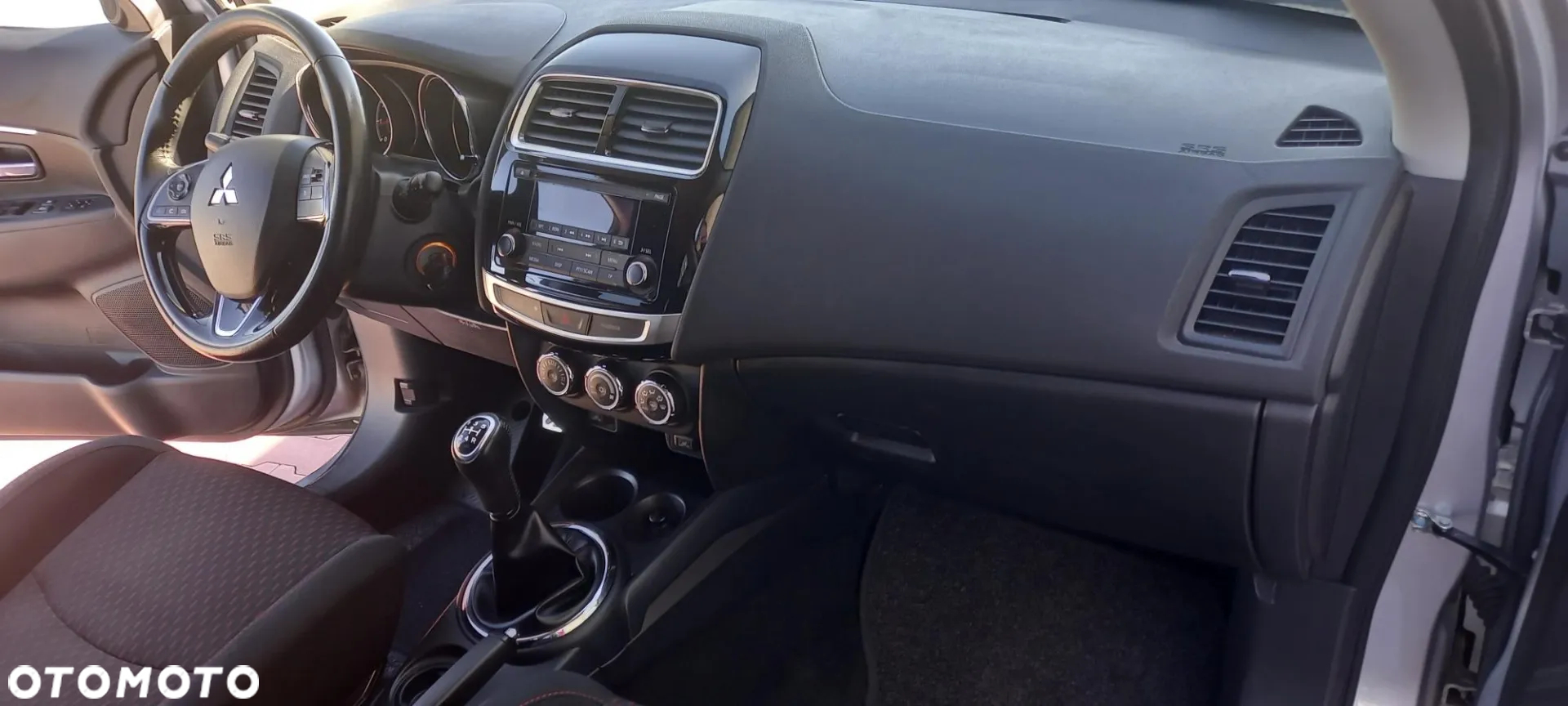 Mitsubishi ASX 1.6 2WD Invite - 17