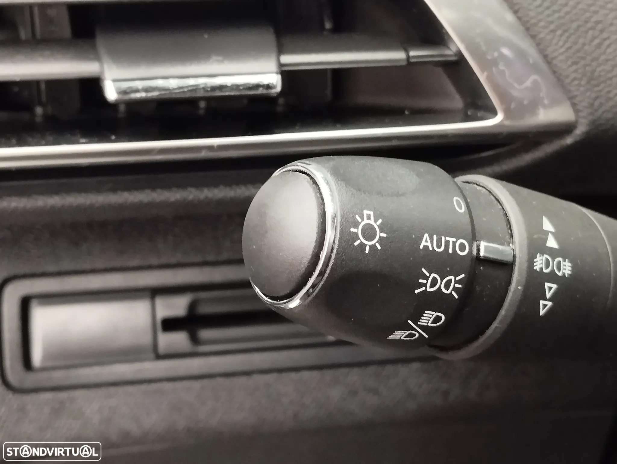 Peugeot 5008 1.5 BlueHDi GT Line - 29