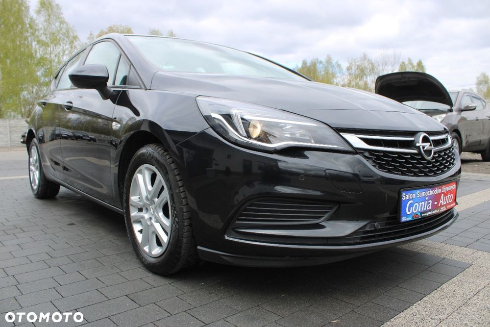 Opel Astra - 11